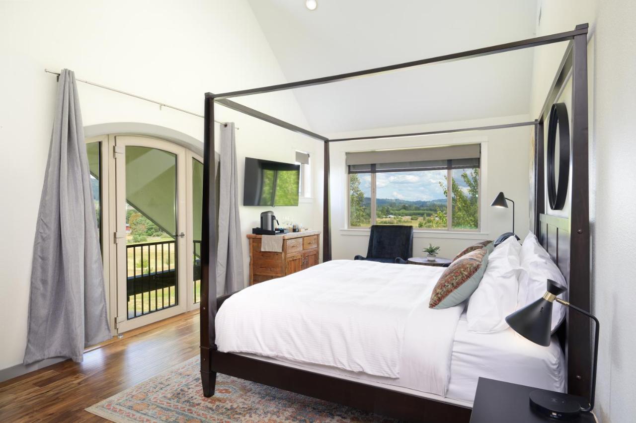 The Setting Inn Willamette Valley Newberg Eksteriør billede